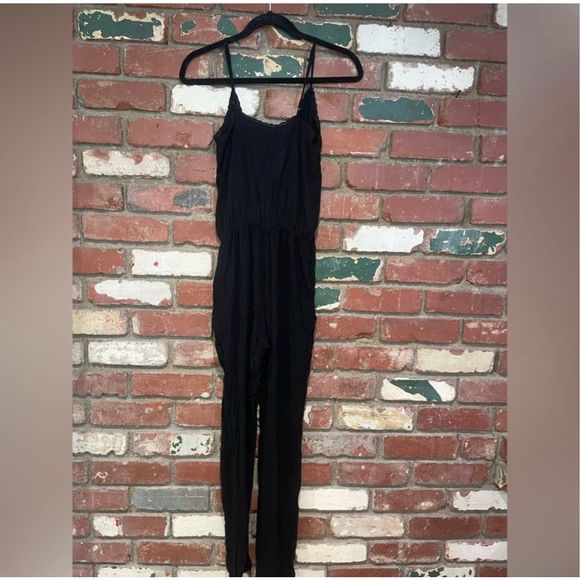 NWOT Brandy Melville Black Jumpsuit One Size - Picture 3 of 5